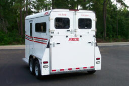 [#3A] Two Horse Pull Type Trailer with Side Ramp and Dressing Room