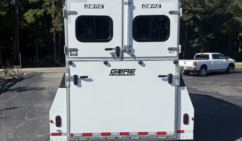 [#3] Two Horse Pull Type Trailer with Dressing Room full