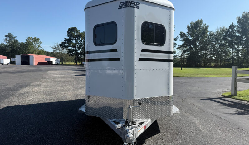 [#3] Two Horse Pull Type Trailer with Dressing Room full