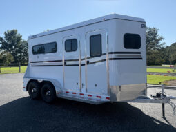 [#3] Two Horse Pull Type Trailer with Dressing Room full