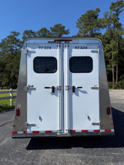 [#9] Three Horse Slant Load Pull Type Trailer with Tack and Dressing Room with Extruded Sides