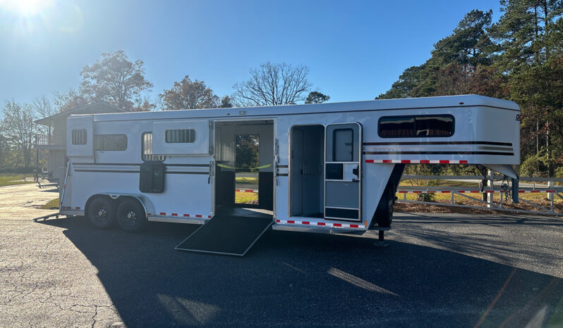 [#11B] Two + 1 Horse Gooseneck Trailer with Side Ramp and Dressing Room full