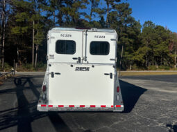 [#11B] Two + 1 Horse Gooseneck Trailer with Side Ramp and Dressing Room full