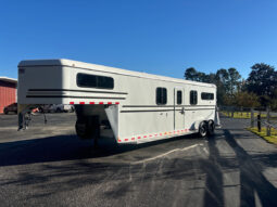 [#11B] Two + 1 Horse Gooseneck Trailer with Side Ramp and Dressing Room