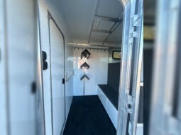 [#11B] Two + 1 Horse Gooseneck Trailer with Side Ramp and Dressing Room full