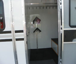 [#12] Two Horse Gooseneck Trailer with Dressing Room