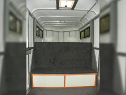 [#16] Three Horse Slant Load Gooseneck Trailer with Tack and Dressing Area with Extruded Sides