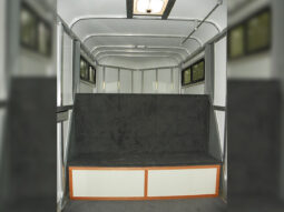 [#17] Four Horse Slant Load Gooseneck with Tack and Dressing Area with Extruded Sides