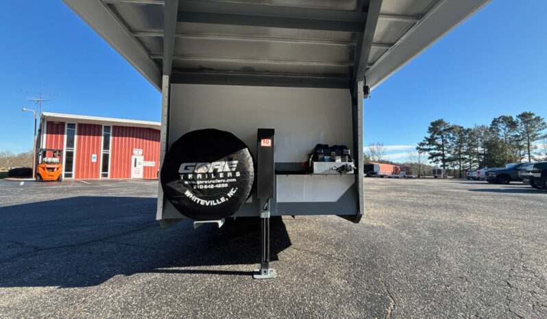 [#11A] Two Horse Gooseneck Trailer with Side Ramp and Dressing Room full