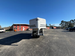 [#11A] Two Horse Gooseneck Trailer with Side Ramp and Dressing Room