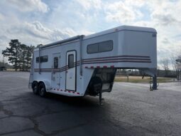 Used 2000 GORE White Aluminum Deluxe Thoroughbred 2 Horse Gooseneck Trailer with 4′ Dressing Room