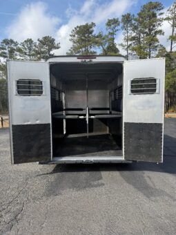 Used 2000 GORE White Aluminum Deluxe Thoroughbred 2 Horse Gooseneck Trailer with 4′ Dressing Room full